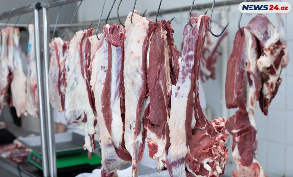 Qurbanlıq heyvanlar neçəyə satılır? - FOTOLAR
