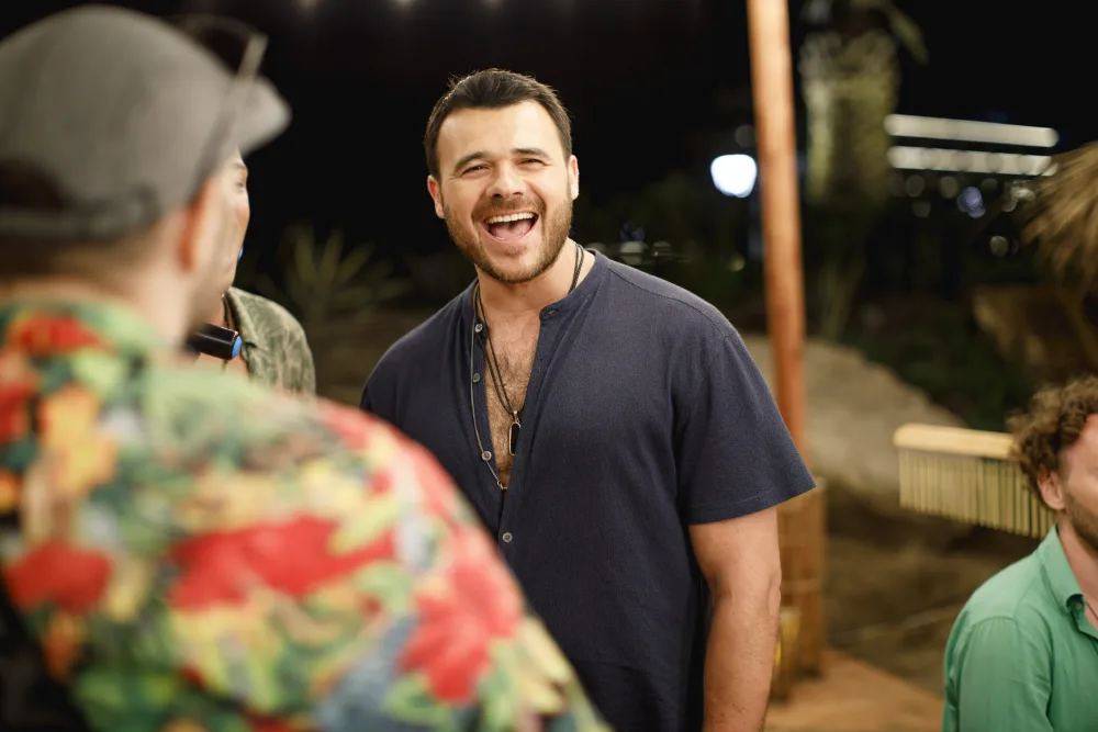 Emin Ağalarov fərqli obrazda “Niyə” dedi - VİDEO - FOTOLAR