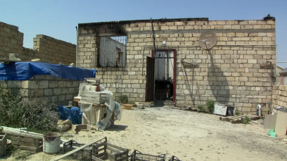 Qətlə yetirdi, sonra evi yandırdı - Dəhşətli cinayət - Foto/Video