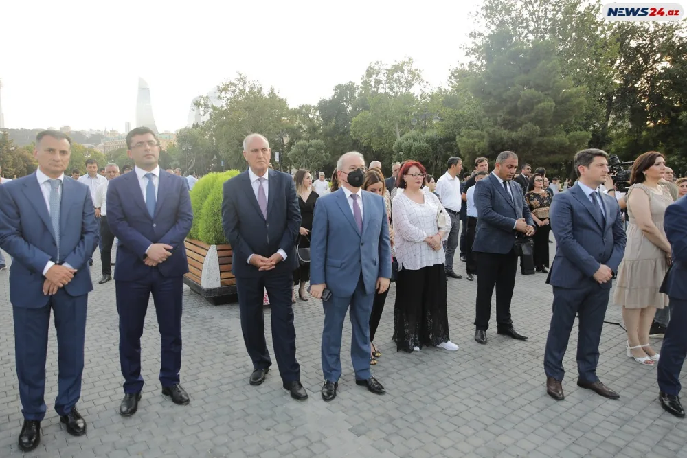Qalib ölkənin 146 yaşlı mediası - Fotolar/Video