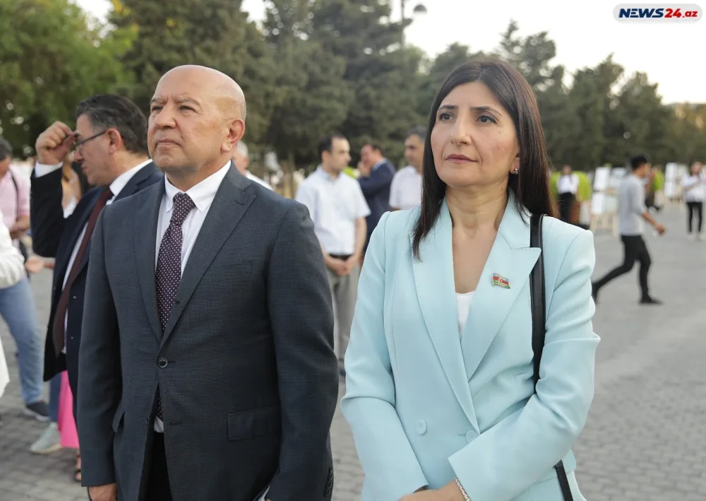 Qalib ölkənin 146 yaşlı mediası - Fotolar/Video