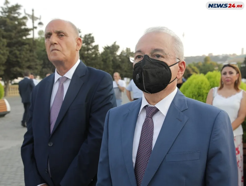 Qalib ölkənin 146 yaşlı mediası - Fotolar/Video