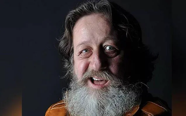 Aktyor evində ölü tapıldı - FOTO