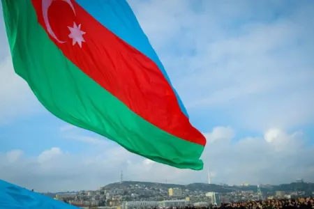 Müslüm Maqomayev və Tofiq Quliyevin heykəlləri Bakının bu hissəsində qoyulacaq