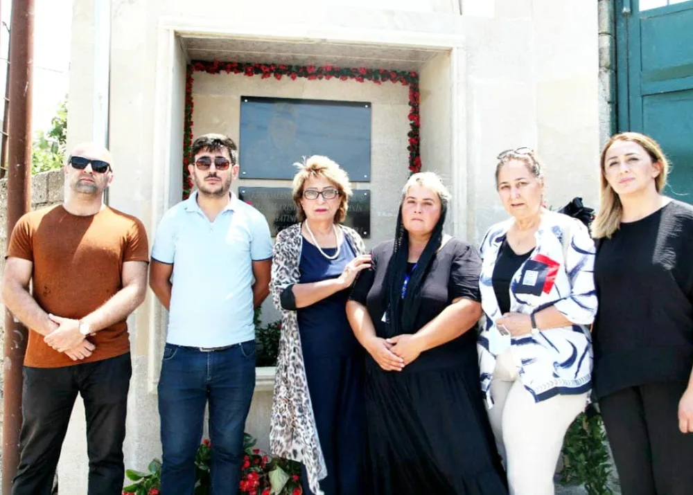 Şəhid Əliağa Məmmədova həsr edilən xatirə lövhəsinin açılışı oldu - FOTOLAR