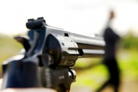 Kürdəmirdə 53 yaşlı kişini həmkəndlisi güllələdi