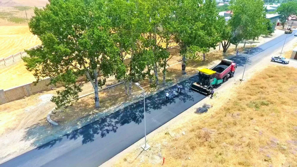 Şamaxının yol infrastrukturu müasir səviyyədə yenidən qurulur - FOTOLAR