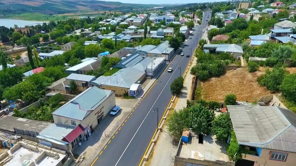 Şamaxının yol infrastrukturu müasir səviyyədə yenidən qurulur - FOTOLAR