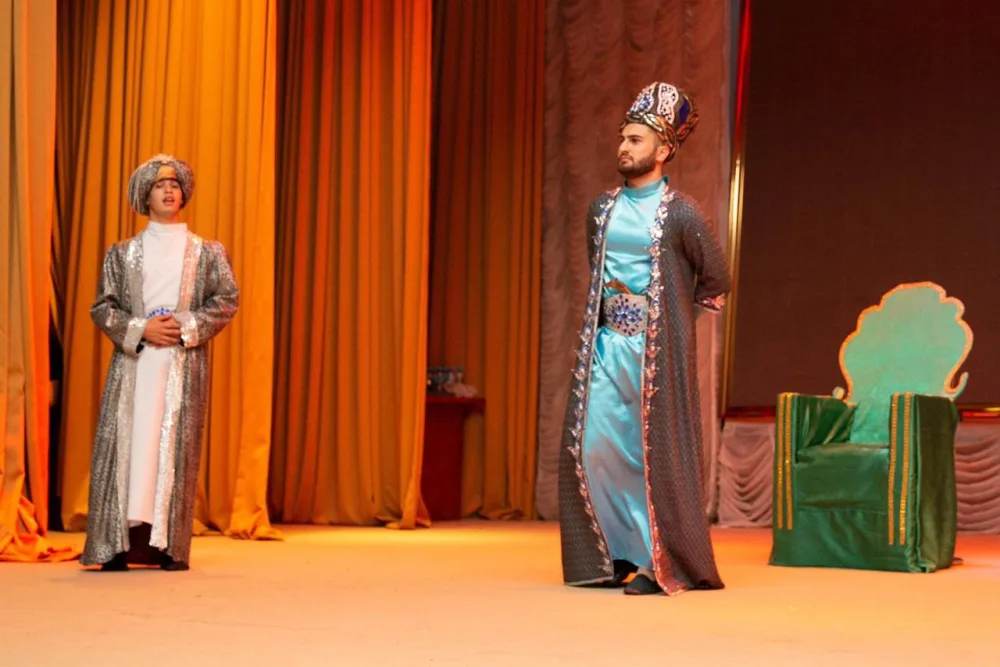 "ASAN Könüllüləri" Təşkilatı "Nizami dünyası" kompozisiyasını təqdim edib - FOTOLAR