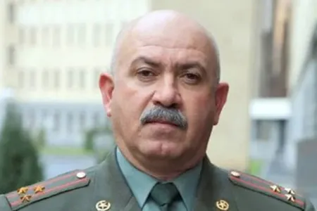Ermənistanda bu general-mayor istefaya göndərildi
