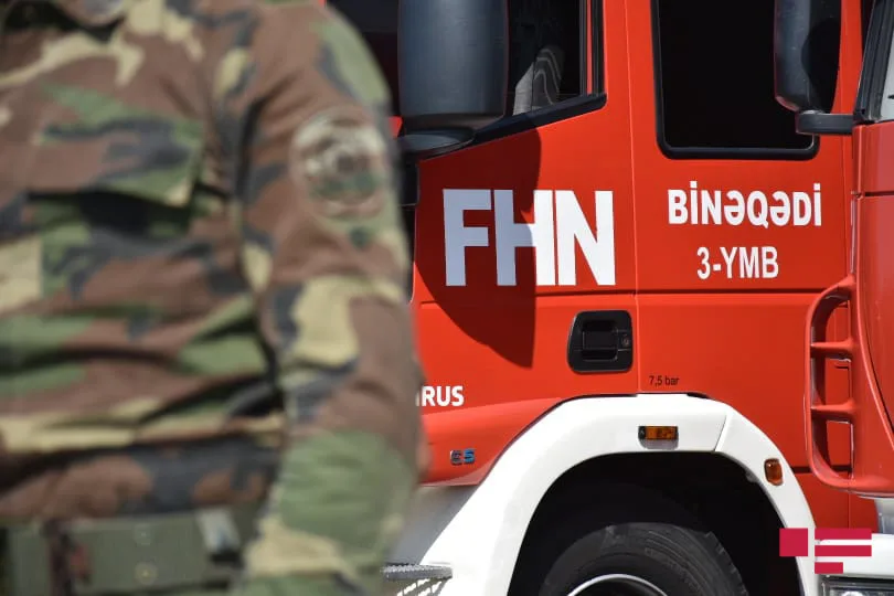 FHN-in yanğın-xilasetmə qüvvələrinin növbəti qrupu Türkiyəyə yola düşdü - FOTO