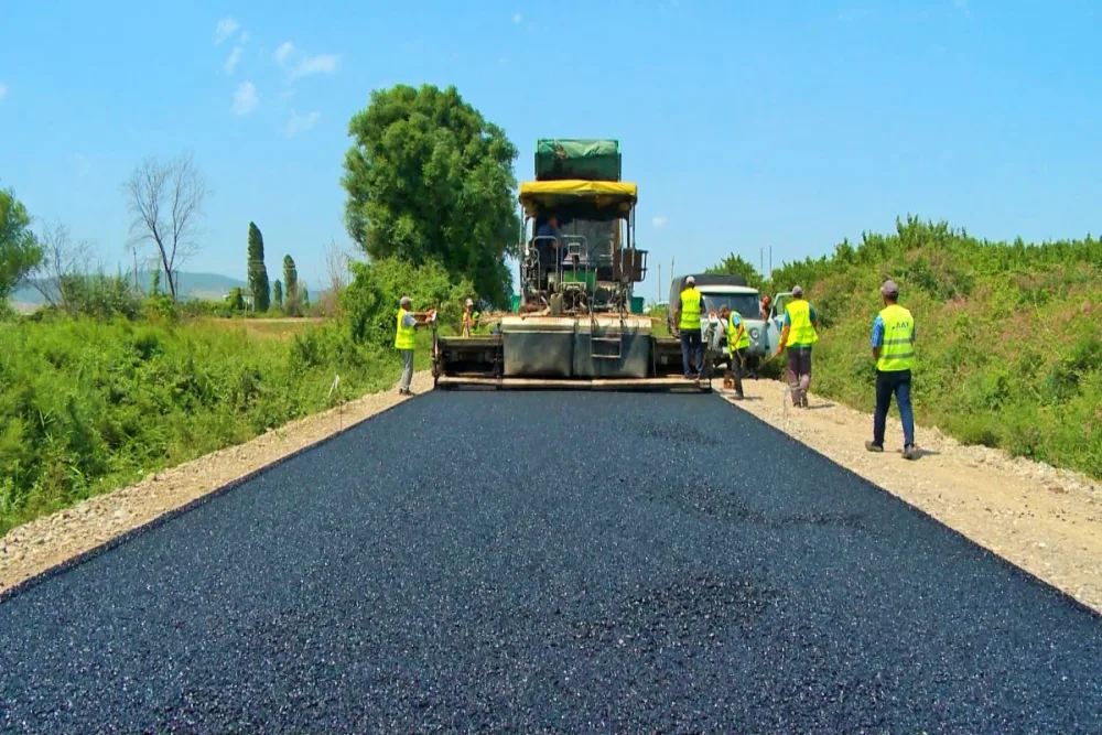 Şabranda avtomobil yolunun yenidən qurulması yekunlaşır- - Fotolar