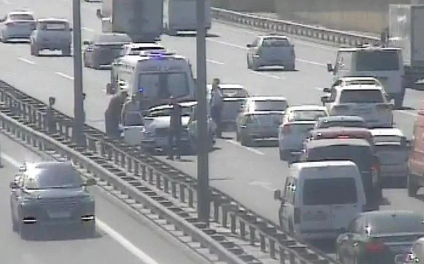 Bakının bu prospektində qəza oldu - FOTOLAR