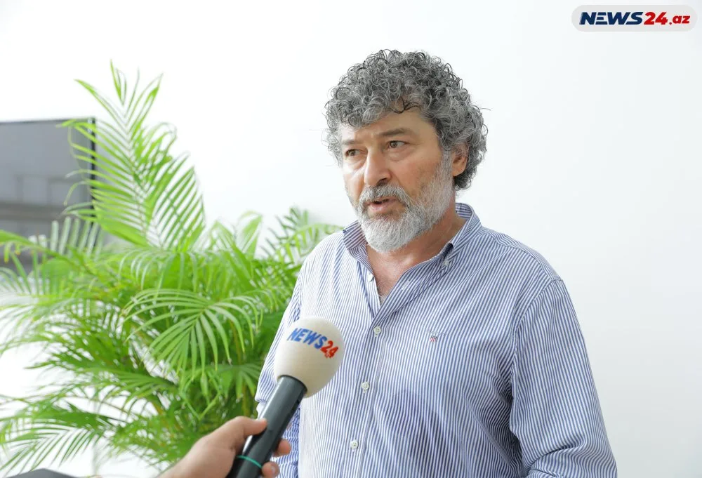 Şahbaz Xuduoğlu: "Müəllimlik peşəsi - stimullaşdırılmalıdır"