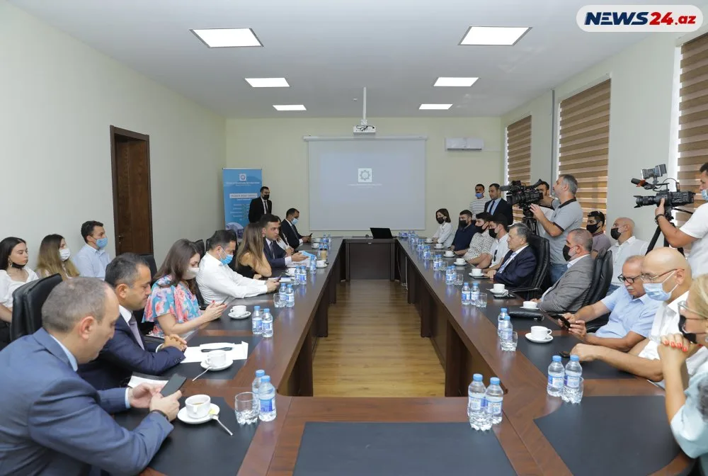 Peşə Təhsil Mərkəzinə - mediatur: FOTOLAR