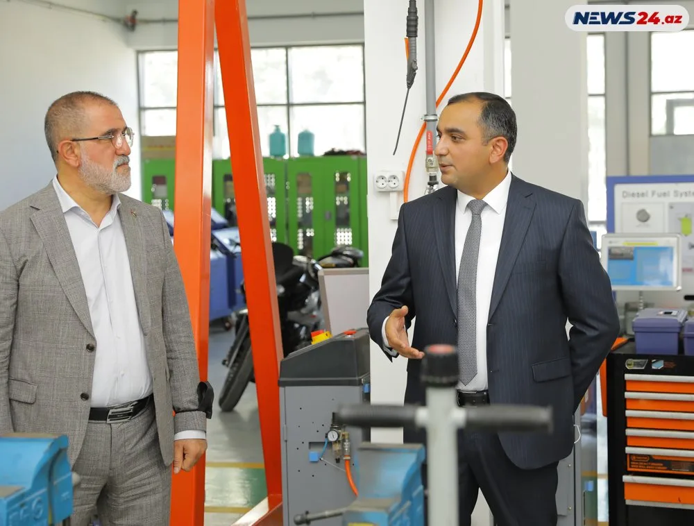 Peşə Təhsil Mərkəzinə - mediatur: FOTOLAR