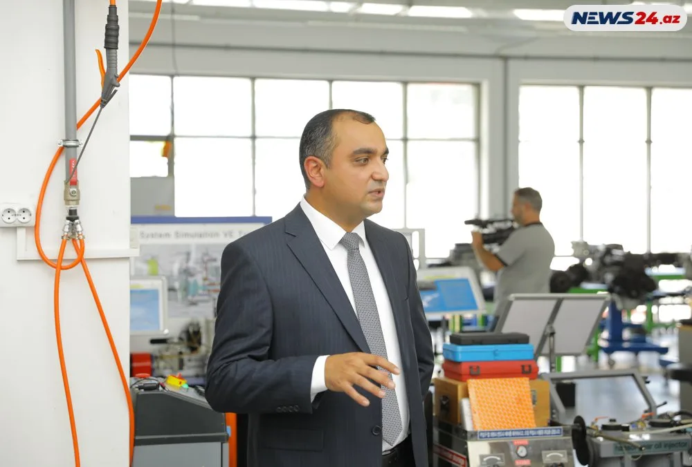 Peşə Təhsil Mərkəzinə - mediatur: FOTOLAR