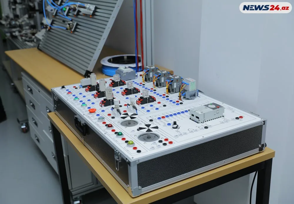 Peşə Təhsil Mərkəzinə - mediatur: FOTOLAR