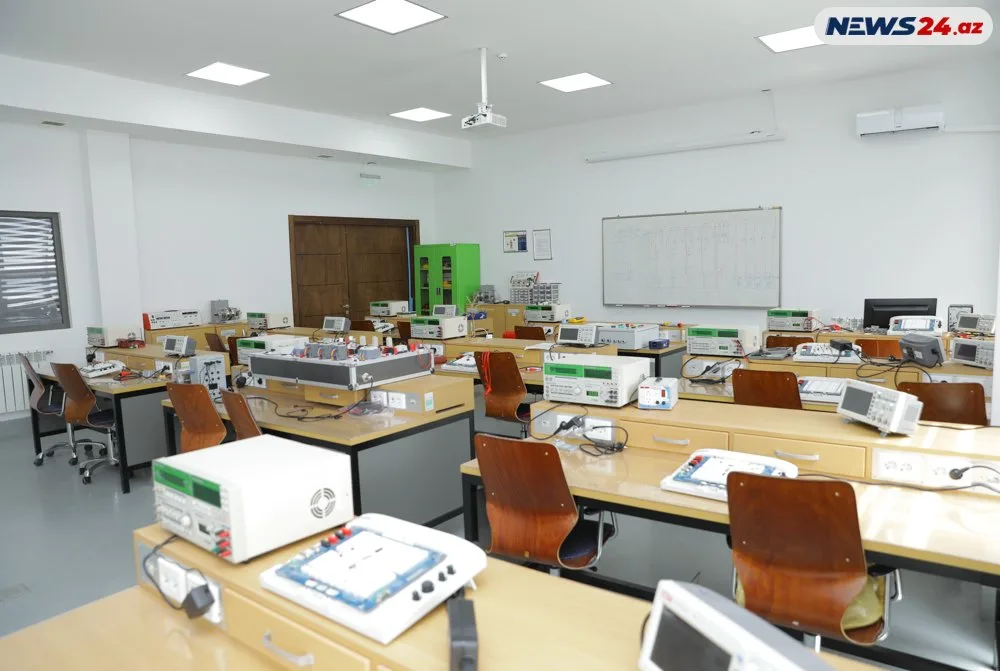 Peşə Təhsil Mərkəzinə - mediatur: FOTOLAR