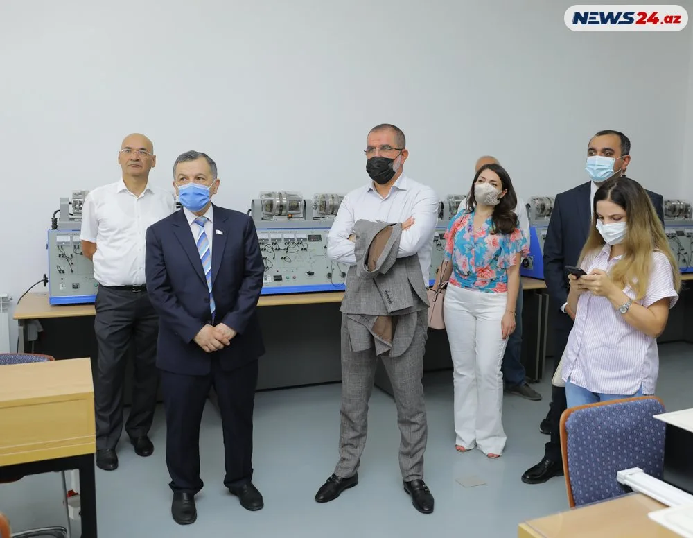 Peşə Təhsil Mərkəzinə - mediatur: FOTOLAR