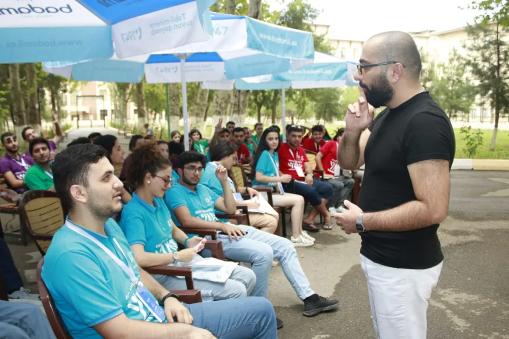 "Gənc Liderlər üçün Yay Universiteti"nin beşinci günü başa çatıb - FOTOLAR