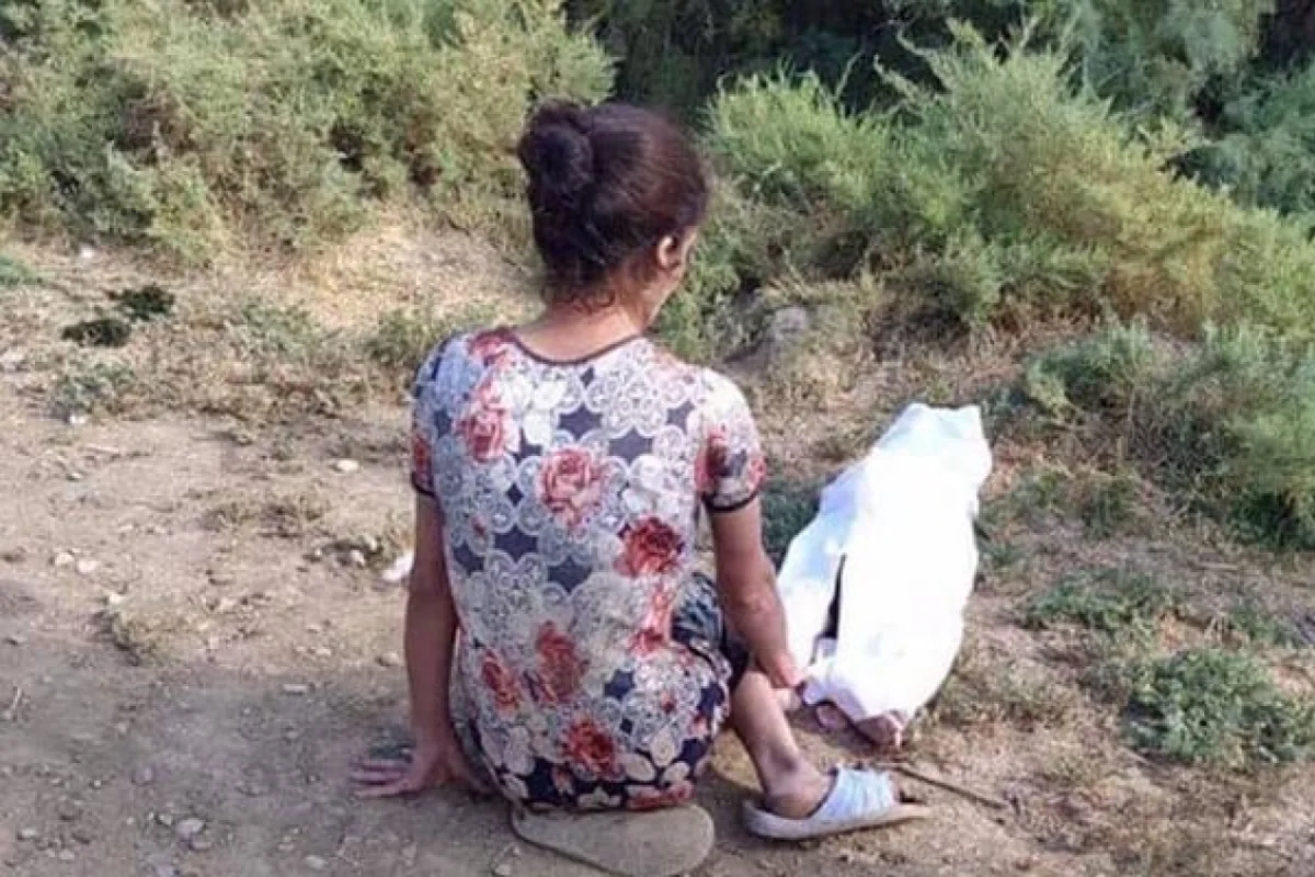 Biləsuvarda 1 yaşlı övladını kanala atan qadın həbs edildi