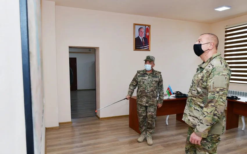 İlham Əliyev Kəlbəcərdəki hərbi hissədə yaradılan şəraitlə tanış oldu - FOTO - YENİLƏNDİ