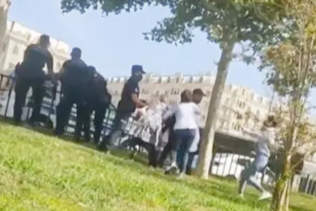 Bakıda olan əfqanlar aksiya keçirdi - Video