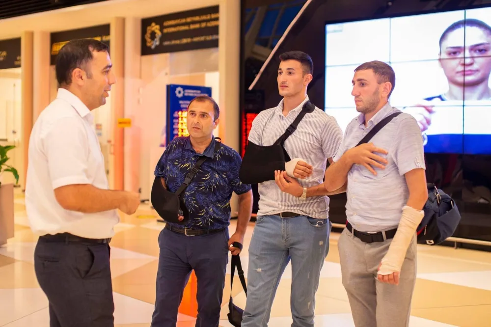 Türkiyəyə göndərilən daha 7 qazimiz sağalaraq Vətənə geri döndü