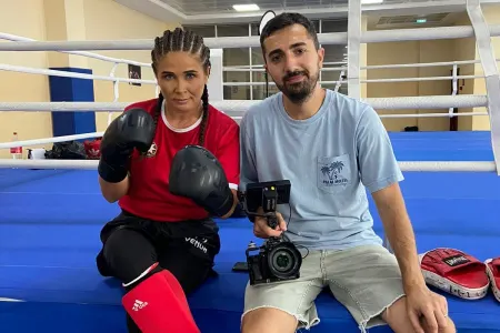 Elnarə Xəlilova boksçu qız obrazında - FOTOLAR