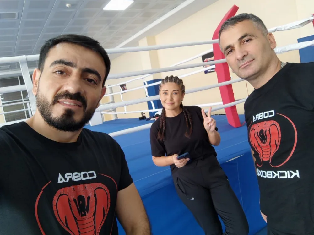 Elnarə Xəlilova boksçu qız obrazında - FOTOLAR