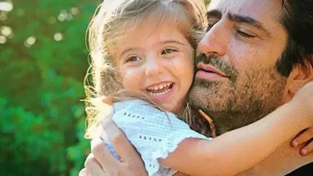 Məşhur sənətçi və qızı koronavirusa yoluxdu - FOTO