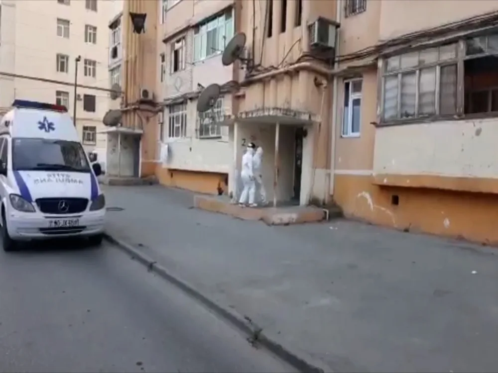 Bakıda 8 nəfər aktiv koronavirus xəstəsi ictimai yerlərdə saxlanıldı - Video