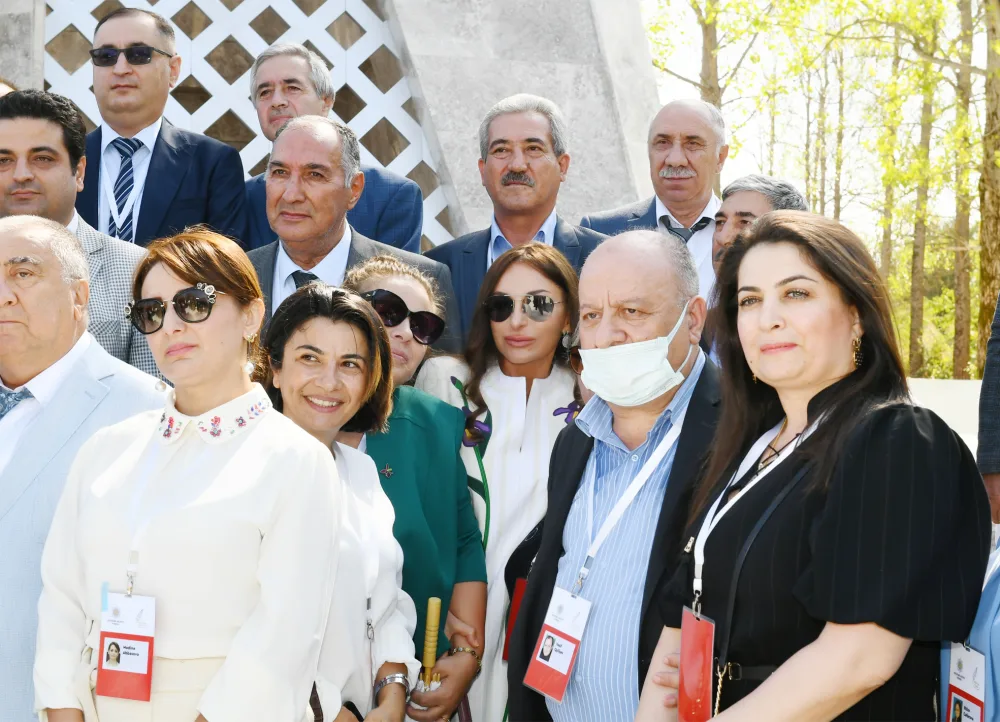 Prezidentlə xanımı Şuşada Vaqif Poeziya Günlərinin açılışında - VİDEO - YENİLƏNDİ