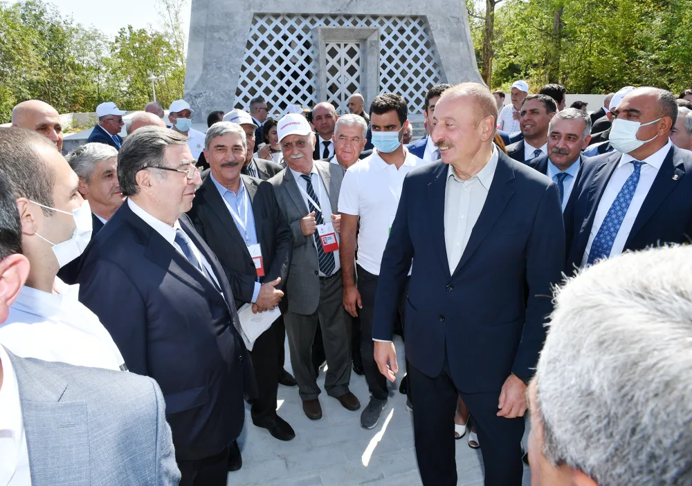 Prezidentlə xanımı Şuşada Vaqif Poeziya Günlərinin açılışında - VİDEO - YENİLƏNDİ