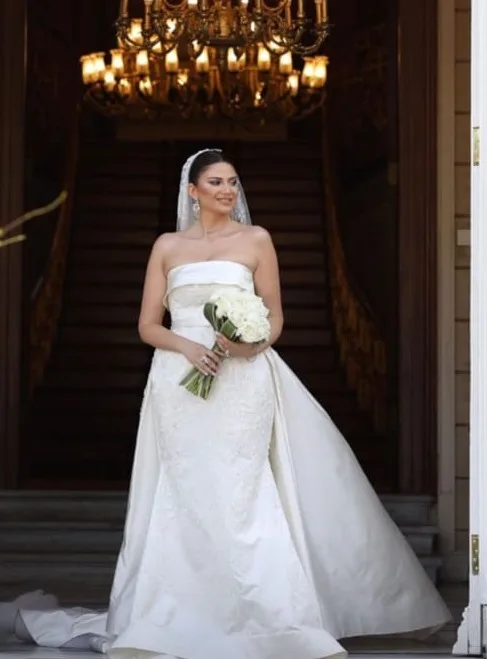 Qənirə Paşayevanın bacısının İstanbuldakı toyundan görüntülər - VİDEO