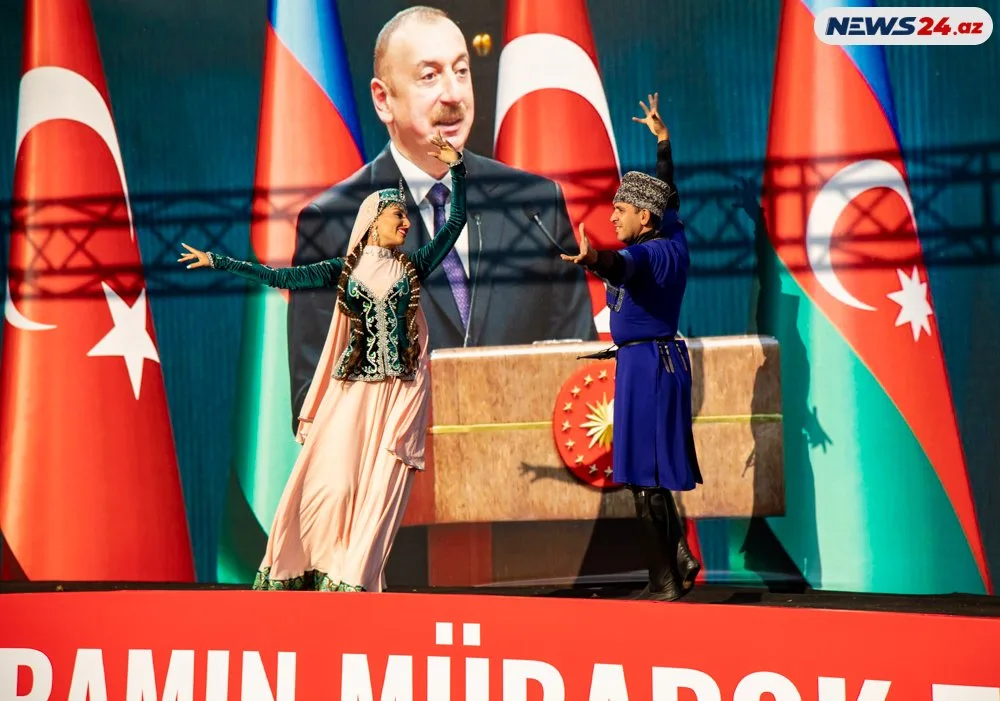 Paytaxtda Türkiyənin Zəfər bayramı qeyd olundu - FOTOLAR