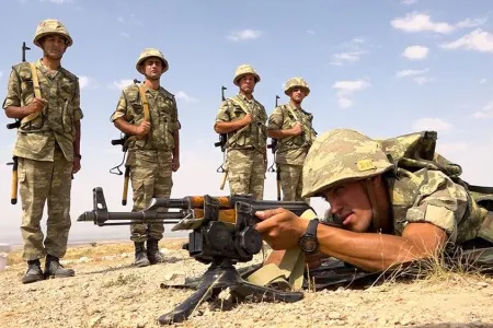 Əlahiddə Ümumqoşun Ordunun motoatıcı birləşmələrində döyüş atışlı məşğələlər keçirilir - FOTO - VİDEO