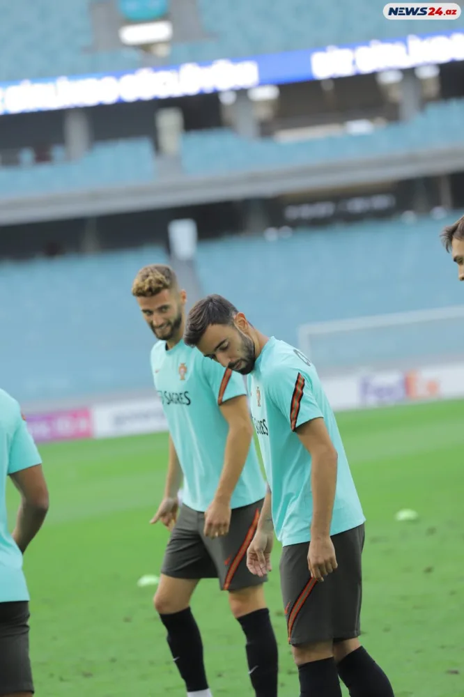 Portuqaliya millisi Bakıda ilk məşqinə çıxıb - FOTO/VİDEO