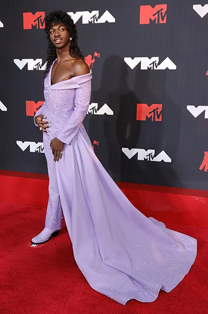 Məşhurlar qırmızı xalçada - "MTV Video Music Awards 2021" - FOTOLAR