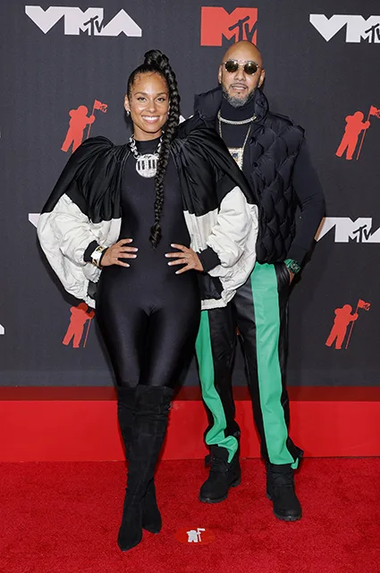 Məşhurlar qırmızı xalçada - "MTV Video Music Awards 2021" - FOTOLAR