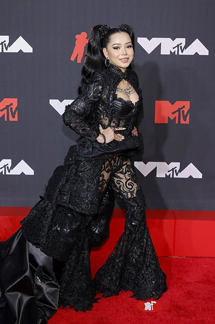 Məşhurlar qırmızı xalçada - "MTV Video Music Awards 2021" - FOTOLAR