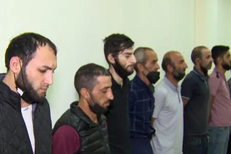 Narkotik satan 12 nəfər saxlanıldı