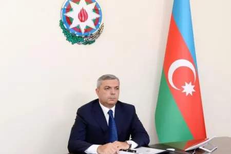 Samir Nuriyev iclas keçirdi