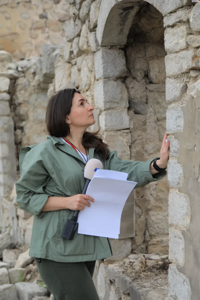 Üzeyir Hacıbəylinin dağılmış evindən - VİDEOREPORTAJ - Fotolar __NEWL____NEWL__