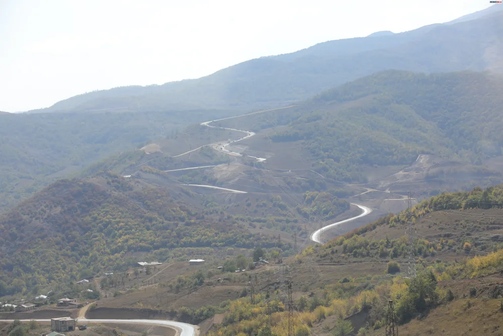 Üzeyir Hacıbəylinin dağılmış evindən - VİDEOREPORTAJ - Fotolar __NEWL____NEWL__