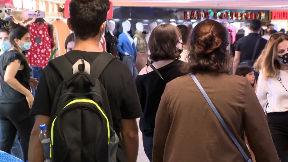 Keçidlərdəki ticarət obyektlərində reyd: - 20-yə yaxın şəxs cərimələndi - Foto/Video