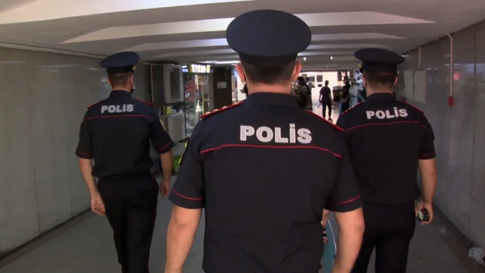 Keçidlərdəki ticarət obyektlərində reyd: - 20-yə yaxın şəxs cərimələndi - Foto/Video