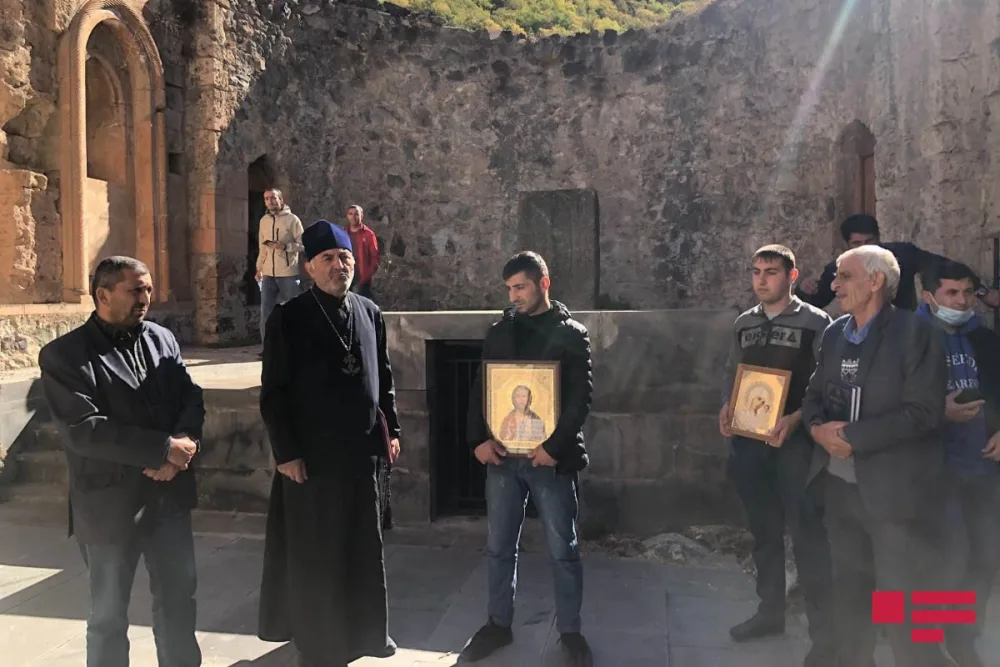 Kəlbəcərdə Xudavəng məbədində şəhidlərin ruhuna dualar oxundu - Fotolar