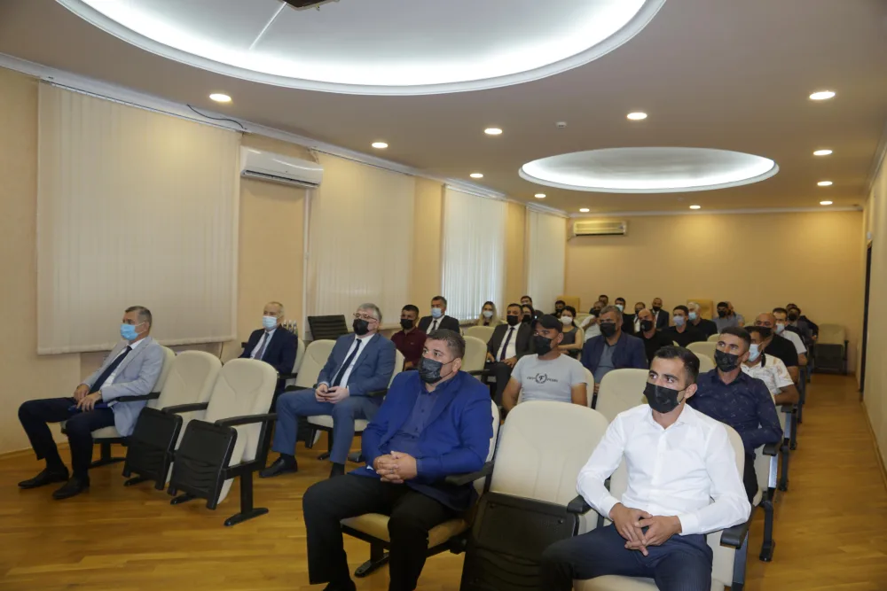 ANAMA sədri Agentliyin müharibə iştirakçısı olan əməkdaşları ilə görüşdü